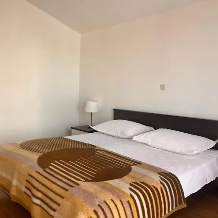 Milat Сегет Доньи