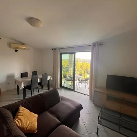 Апартаменты Milat Сегет Доньи