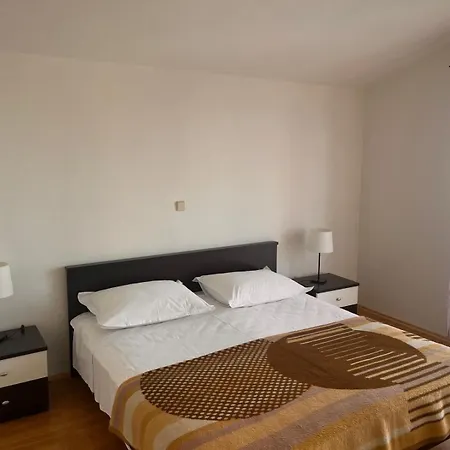 Milat Apartman Seget Donji